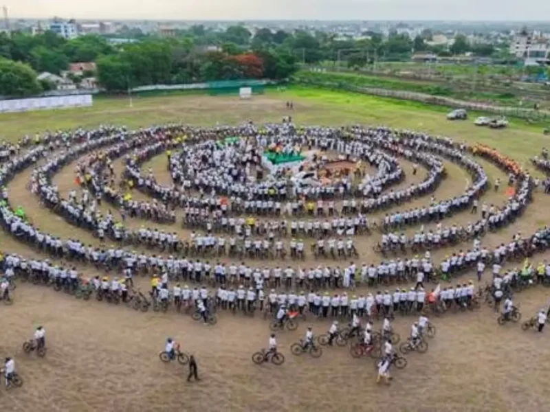 Over 5,000 Cyclists Unite For Record-Breaking Event In Maharashtra