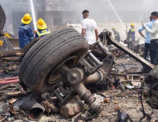 Trump, Officials, Congressional Reps, Extend Sympathy, Support After Plane Crash