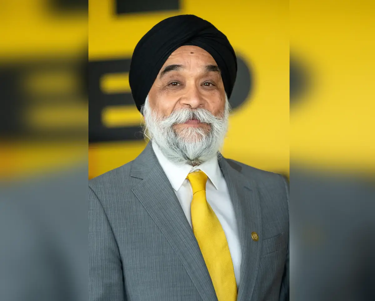 UW-Oshkosh-Taps-Dr.-Manohar-Singh-As-Chancellor-First-Indian-American-In-Role.webp