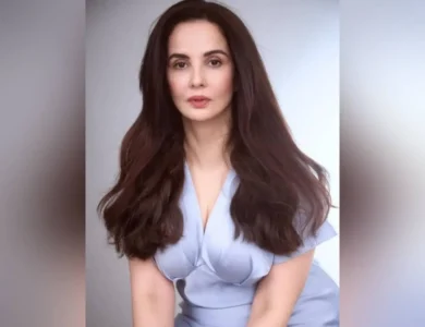 Intrigued-By-Galaxies-Rukhsar-Rehman-Joins-The-Vedas-Speak-As-Host.webp