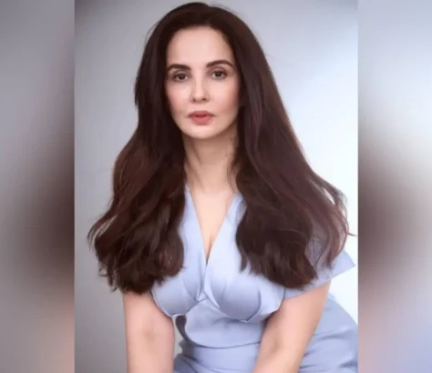 Intrigued-By-Galaxies-Rukhsar-Rehman-Joins-The-Vedas-Speak-As-Host.webp