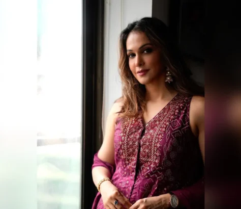 Isha Koppikar: Its Ok To Say ‘I Am Not Okay’