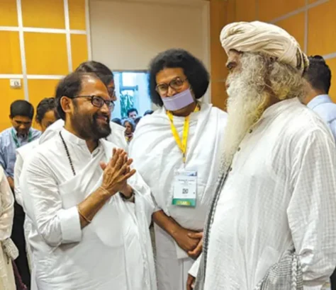 Jain Way of Life Explored, Lauded