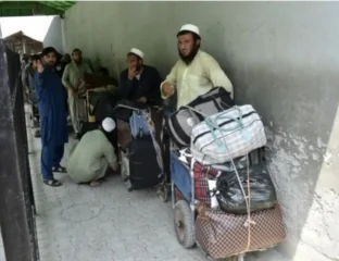 Afghan Migrants In Agony As Pak Forces Them Out