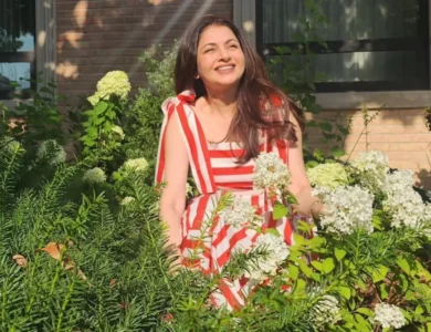 Temples To Deep-Dish Pizza, Bhagyashree Enjoys Chicago