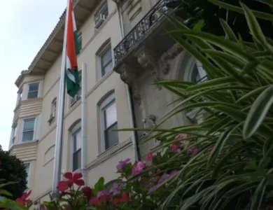 US Embassy Issues Visa Warning Amidst Row Over Russian Oil Imports