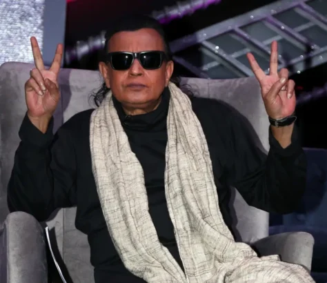 When-Mithun-Chakraborty-Had-65-Films-On-The-Floor-At-One-Time.webp