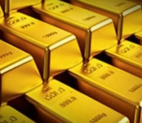 Global Reserves Tilt Toward Gold As Trust In US Debt Wavers