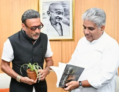 Jackie Shroff Talks Conservation With Environment Minister