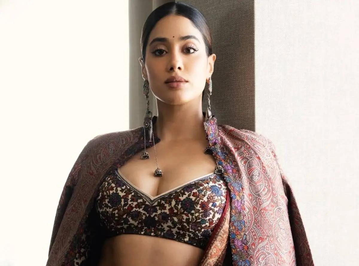 Janhvi Kapoor Wears Cousin Rhea Kapoor's Design At TIFF
