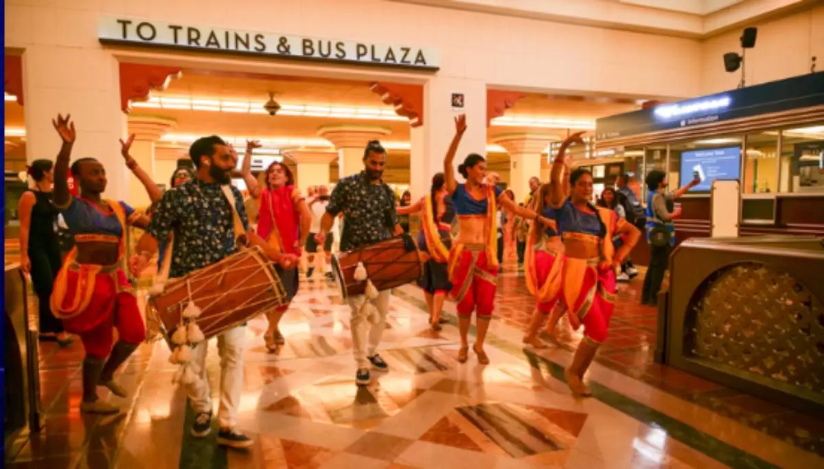 LA’s Union Station Fills With Bollywood Magic, Cultural Festivities