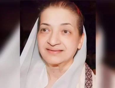 Legendary Actress Sandhya, Star Of 'Do Aankhen Barah Haath', Dies