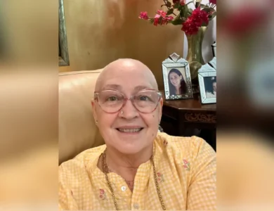 Nafisa Ali Smiles, Posts Hairless Photo After Resuming Chemo