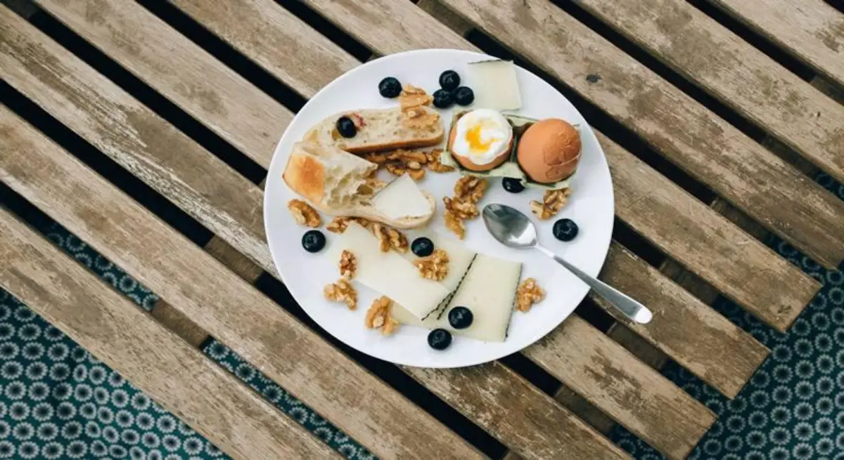 Healthy & Tasty: Your Go-To Snack Guide