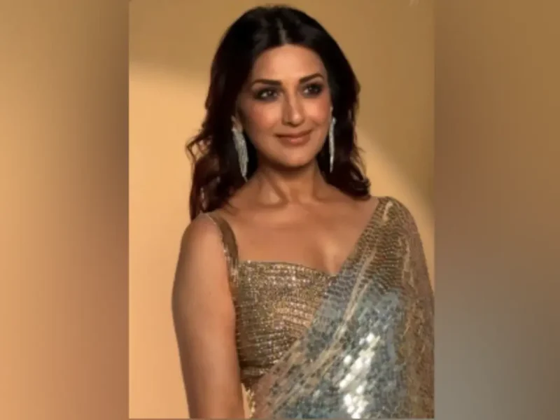 Sonali Bendre Shares Chaotic Moments From 'Pati Patni Aur Panga'