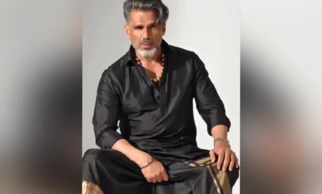 Suniel Shetty Makes The Mundu A Fashion Statement