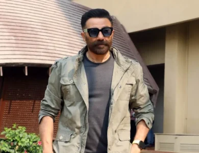 Sunny Deol Lashes Out At Paparazzi, Bollywood Backs Him