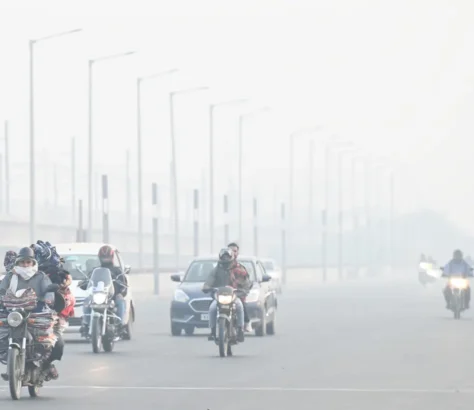 Canada, UK, Singapore Issue Travel Advisories As North India Chokes Under Smog