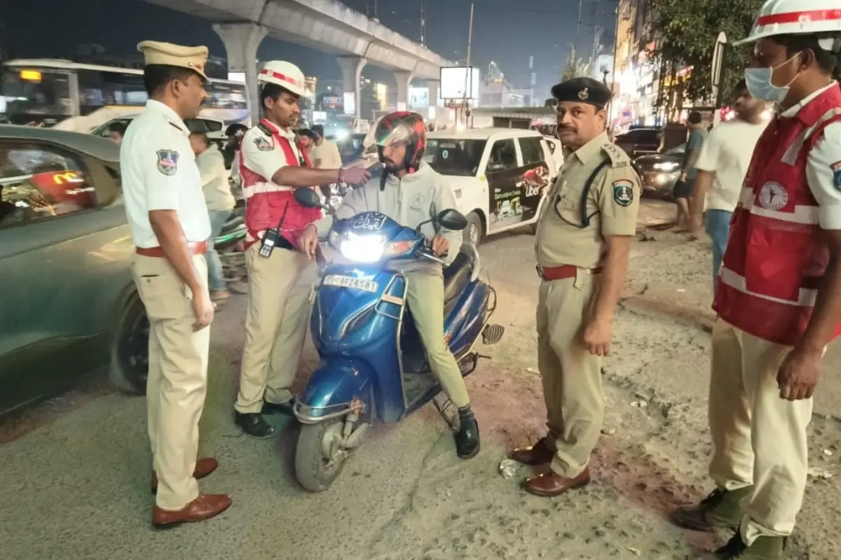 On One Weekend, Nearly 1,000 Apprehended For Drunk Driving In Hyderabad