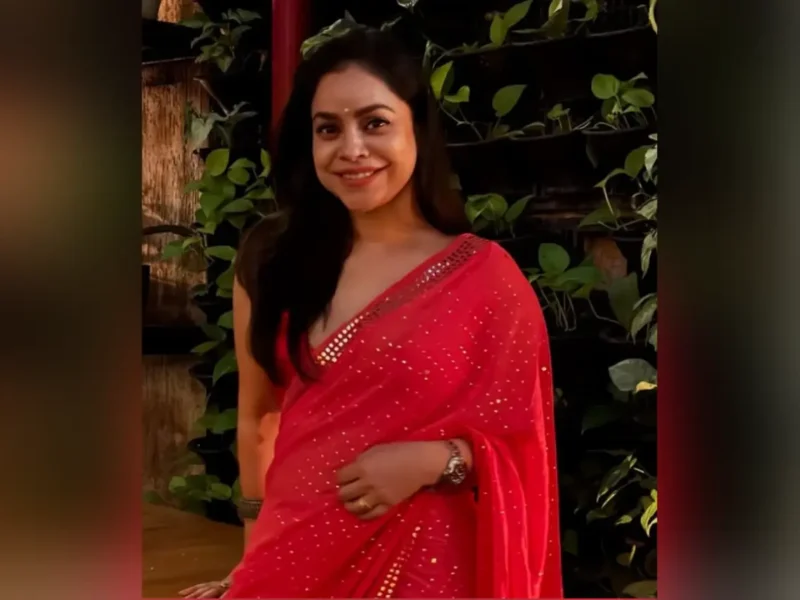 Sumona Chakravarti Turns Book Reviewer