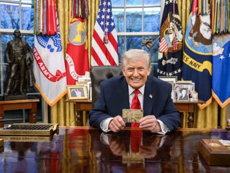 Trump Unveils $1Million Gold Card Named After Himself