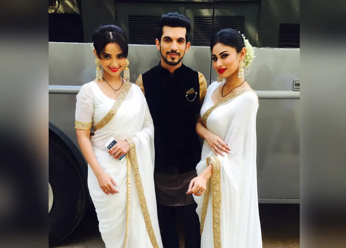 Arjun Bijlani Recalls 'Naagin' Days With Mouni Roy & Adaa Khan