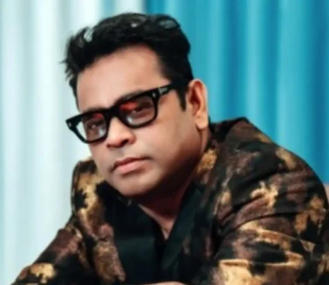 Controversy Forgotten, Rahman Brings Music And Charm To Comedy Show