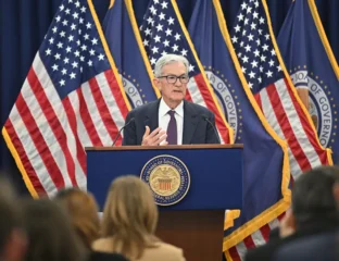 Fed’s Powell Says Immigration Slowdown Behind Weak US Job Growth