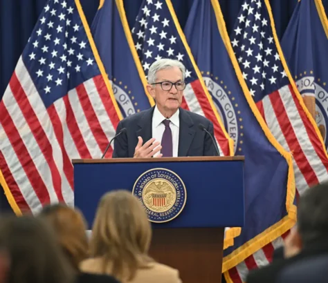 Fed’s Powell Says Immigration Slowdown Behind Weak US Job Growth