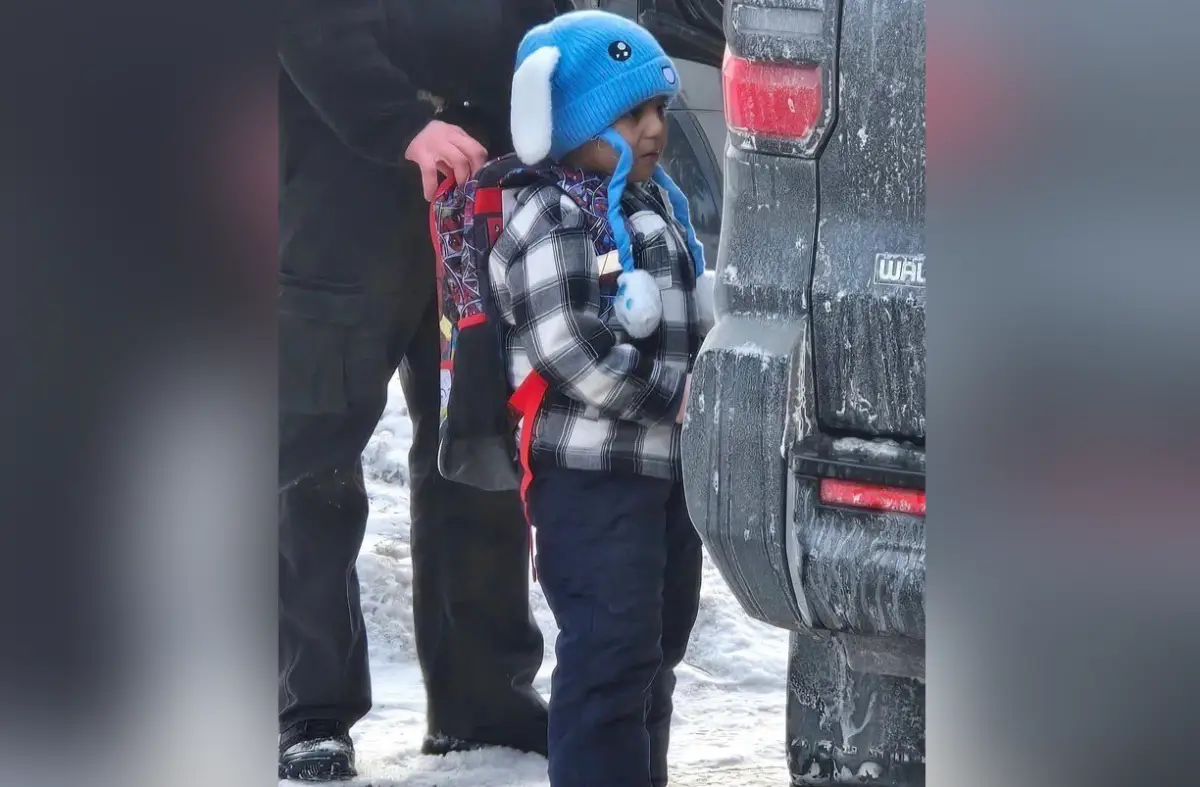 Kamala Harris Expresses Outrage Over ICE Detaining 5 Year Old