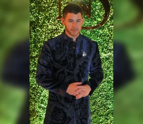 Nick Jonas Had An Attack Of Social Anxiety At The Globes