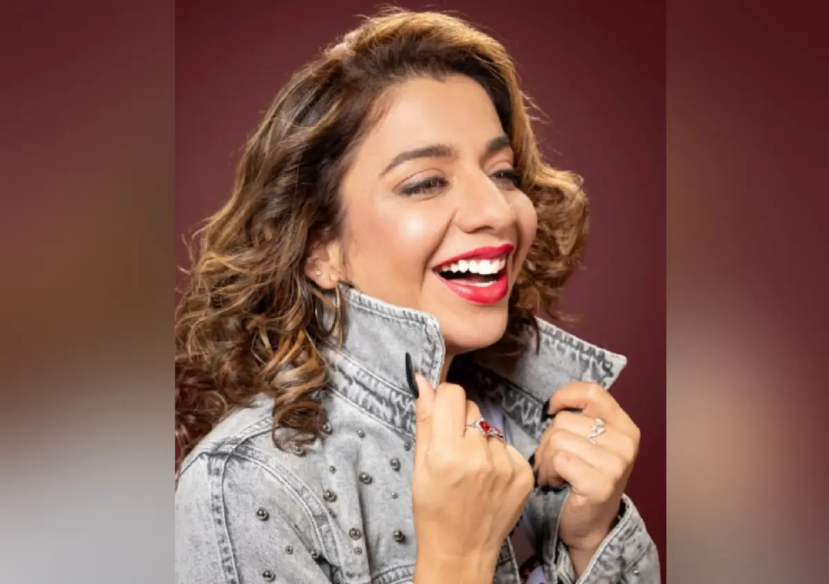 Jasmine Sandlas Halts Performance: I Won't Sing Until Women Feel Safe