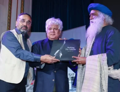 New York Author Has A Stunning Coffee Table Book On The Mahakumbh