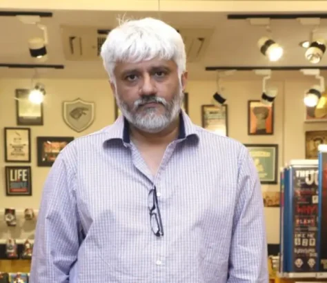 Supreme Court Grants Bail To Vikram Bhatt, Wife In Fraud Case