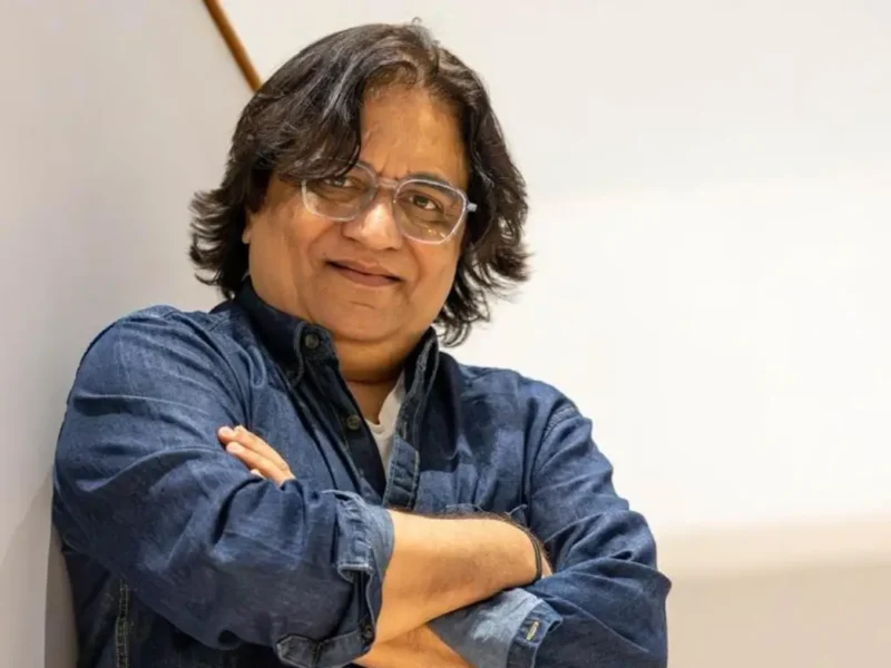 Swanand Kirkire Joins Ayushmann, Sharvari In Rajshri Film