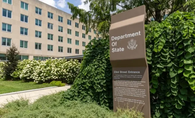 US Eyes Deeper India Ties In Its Response To China