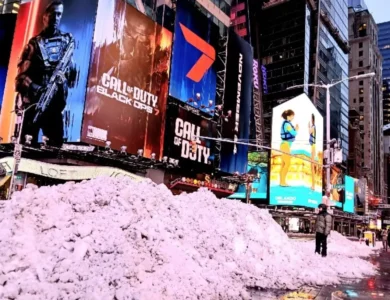 US Northeast Paralyzed As ‘Bomb Cyclone’ Triggers Record Snowfall, Emergencies