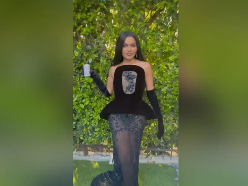 Mindy Kaling Is Glam Fab At The Actor Awards