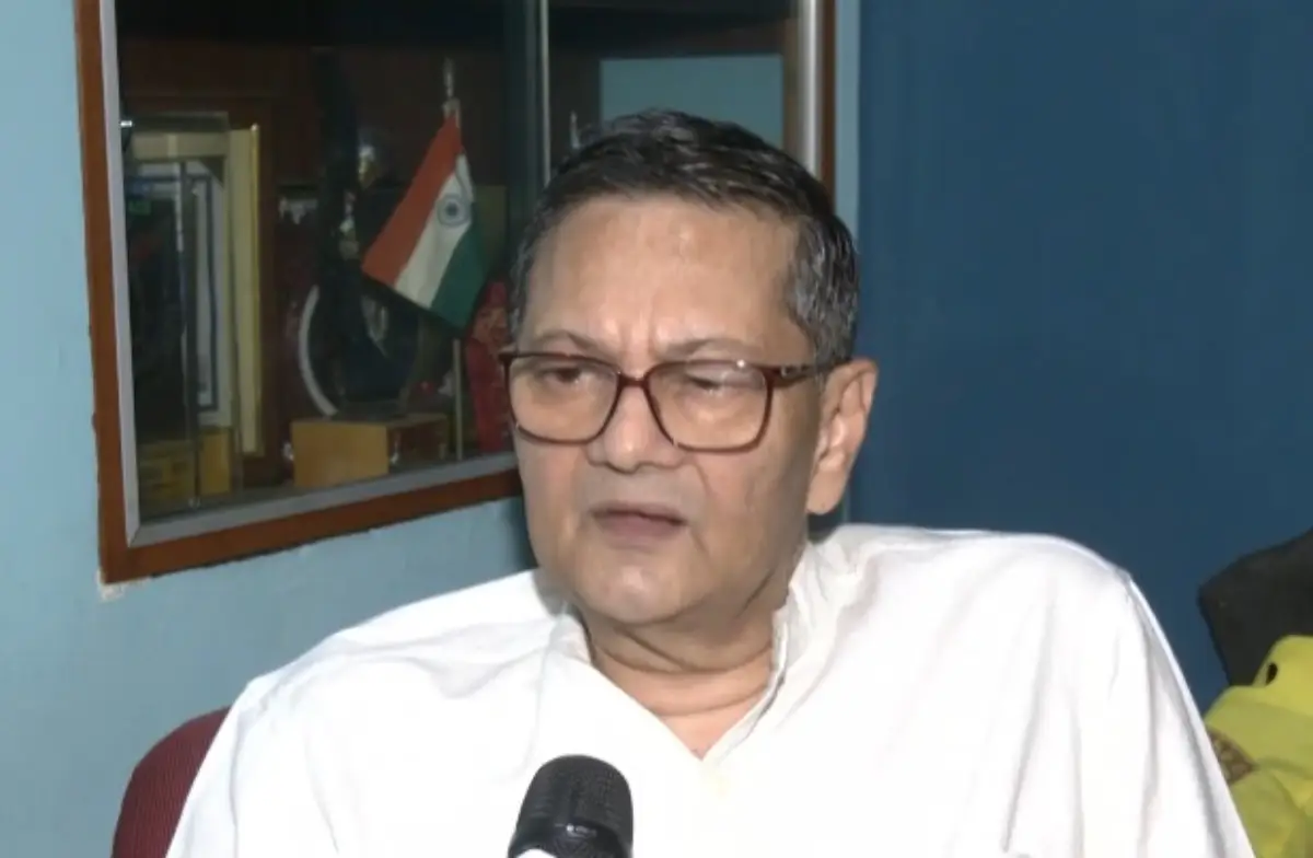 Netaji’s Family Questions Authenticity Of Cap At Red Fort Museum