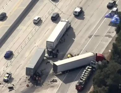 Republicans, Democrats Split On Immigrant Commercial Drivers