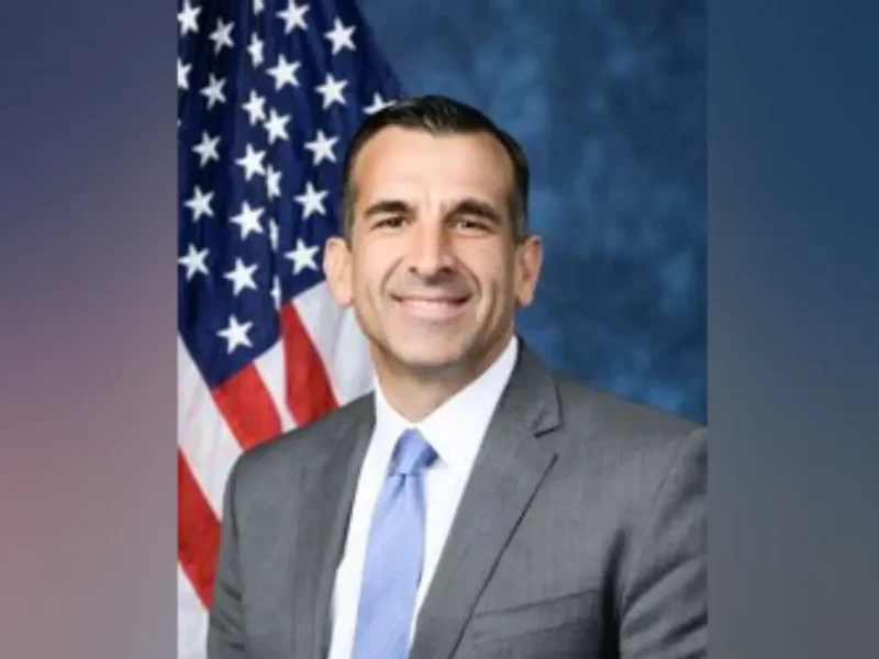 US Lawmakers Introduce Bill To Protect OPT For Foreign Students