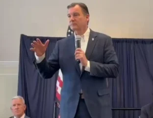 US Officials Push For Deeper Pak Ties, Call Relationship ‘Complex’