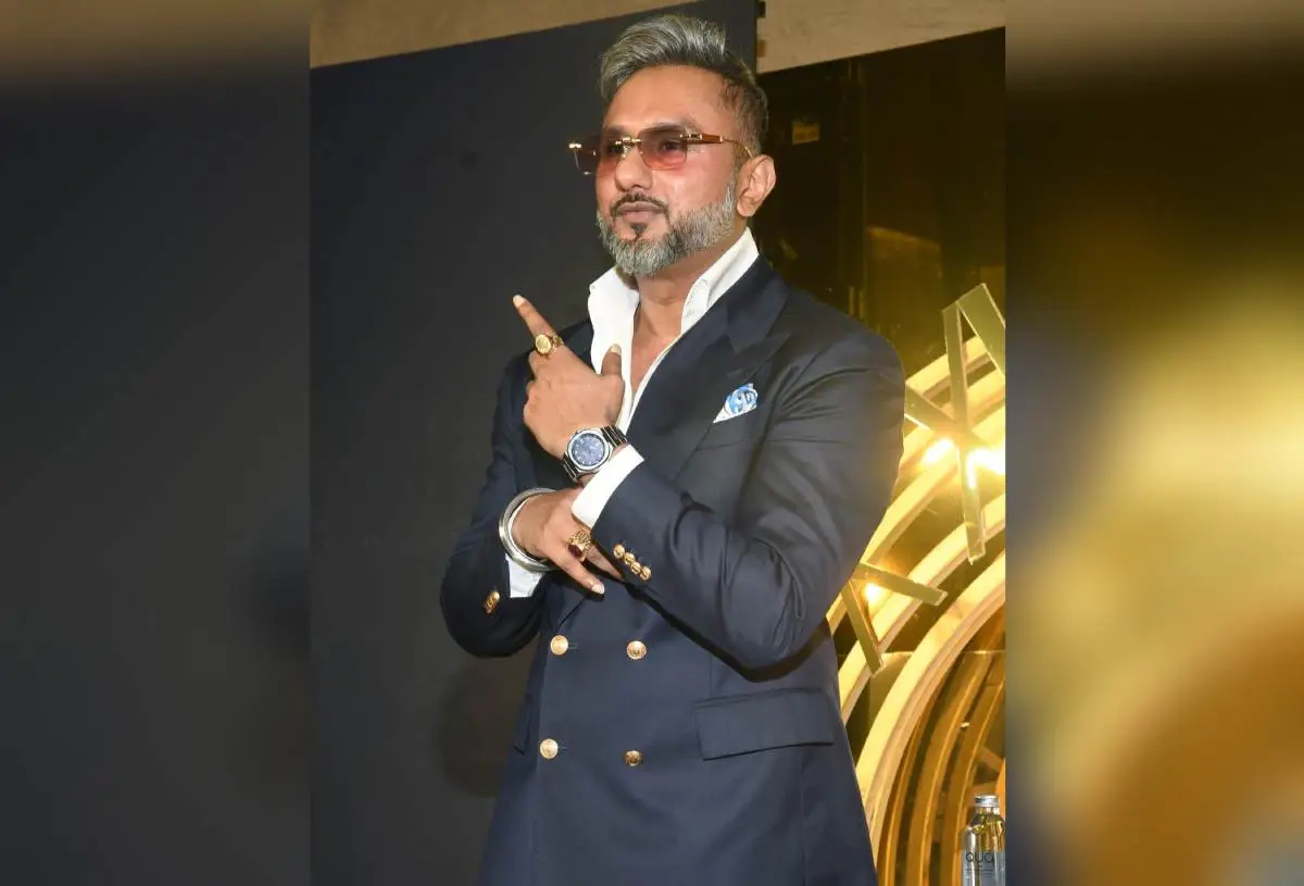 Court Issues Ban On Honey Singh, Badshah Song