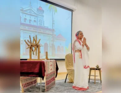 Houston Museum Hosts Sold-Out Portrayal Of Kasturba Gandhi