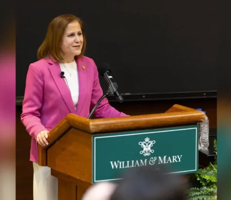 Lt.Gov.Hashmi Launches Thoughtful Tour Linking Literature And Public Service