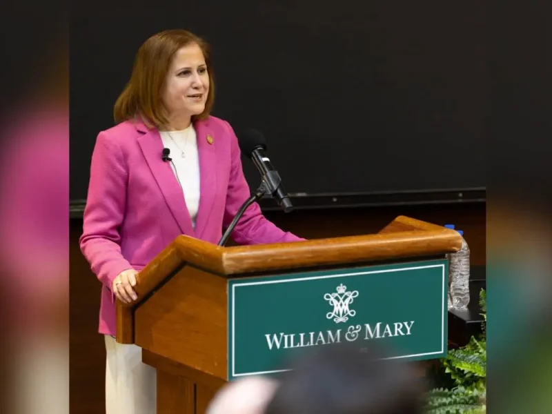 Lt.Gov.Hashmi Launches Thoughtful Tour Linking Literature And Public Service