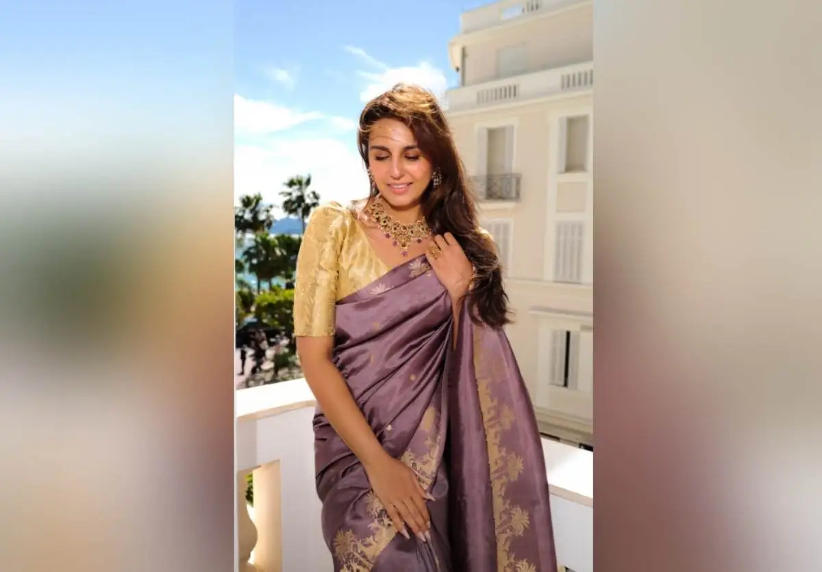 Huma Qureshi Showcases Banarasi Saree At Cannes