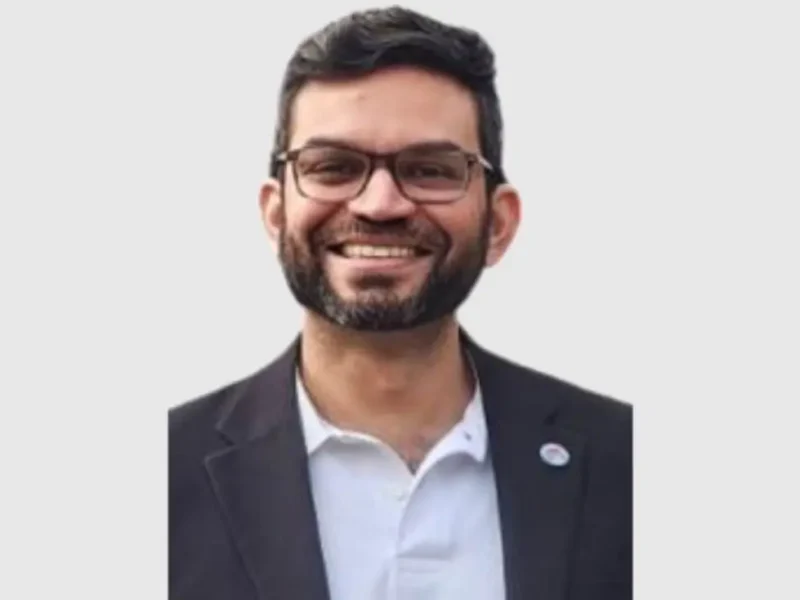 LAUSD Race Sparks Clash Over Gender Expectations