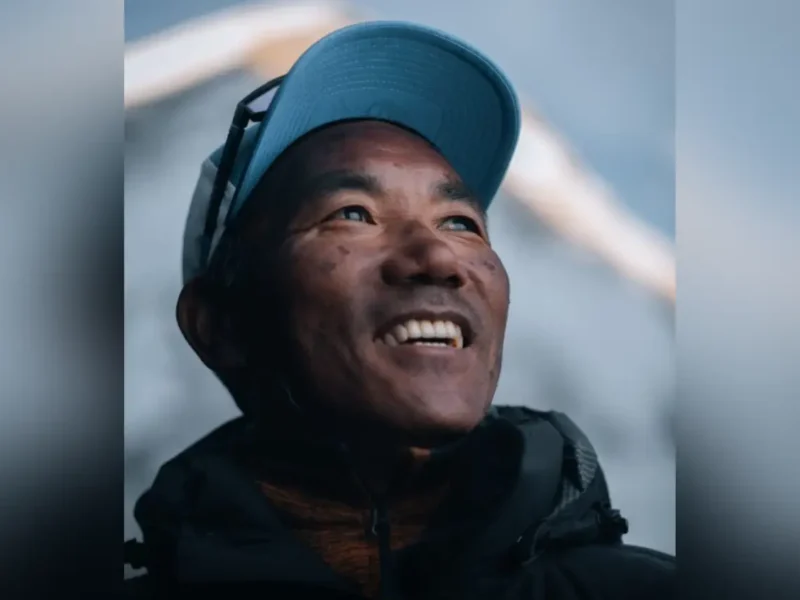 Kami Rita Sherpa 32nd Everest summit