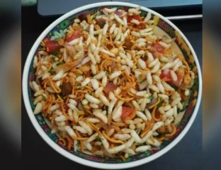 Toss Up Bengal’s Humble Jhalmuri Which Just Met Political Theater